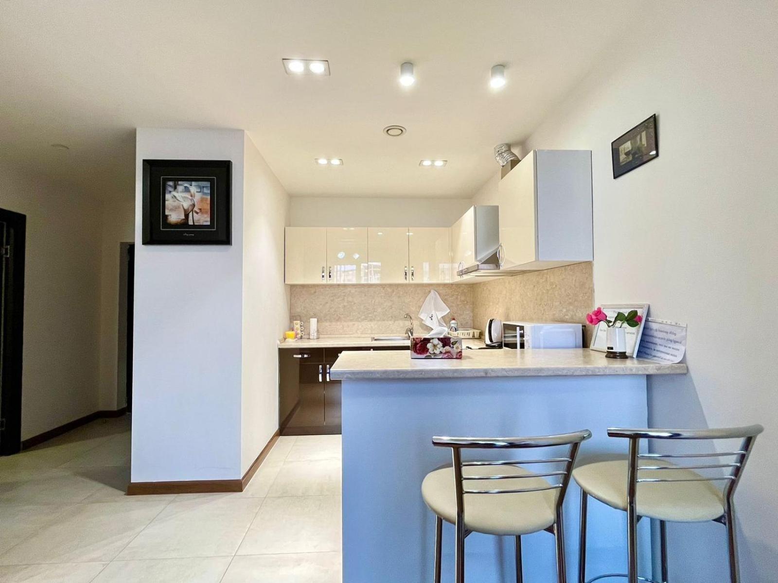 Apartment Ns In Centre *