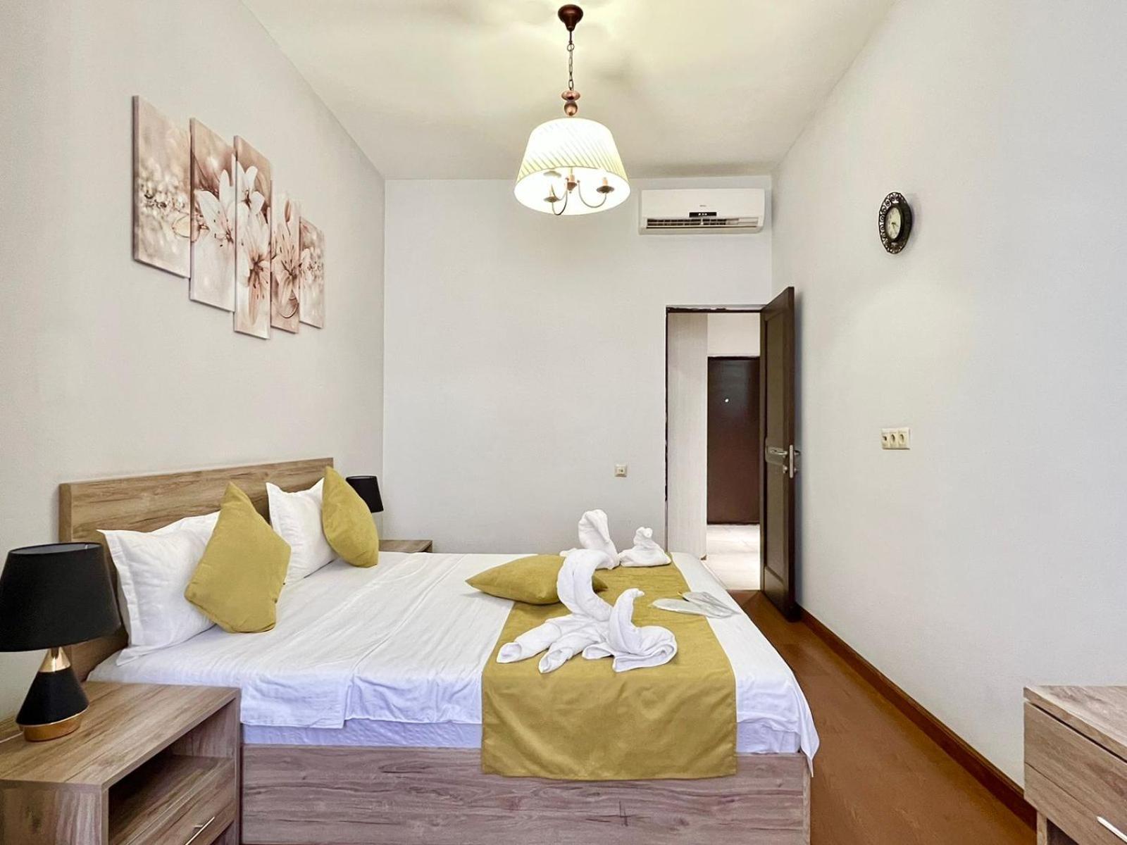 Ns In Centre Apartment